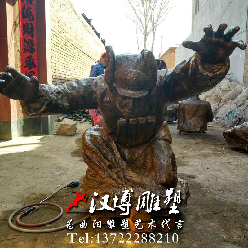 黄继光人物雕像,铸铜雕塑加工厂,人物铜雕