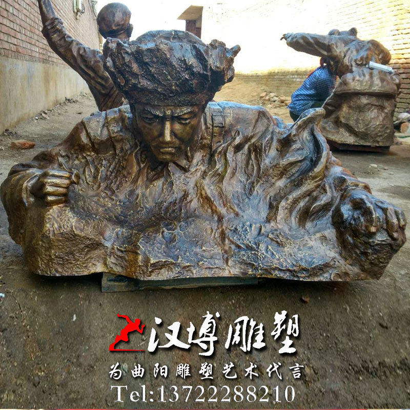 八大英模雕塑,邱少云雕像,铜雕人物