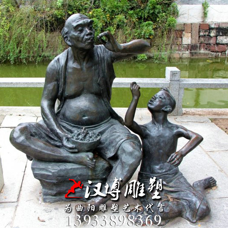吃葡萄雕塑,玻璃钢人物雕像,民俗小品铜雕