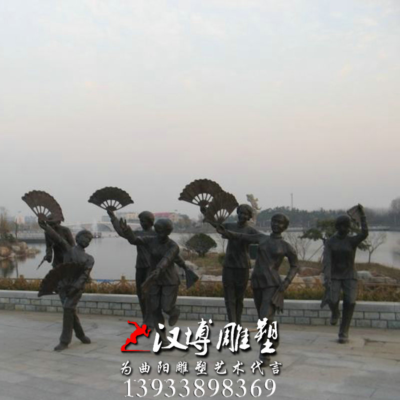 ������ܳ��ң�Ť������񣬲����ֵ���